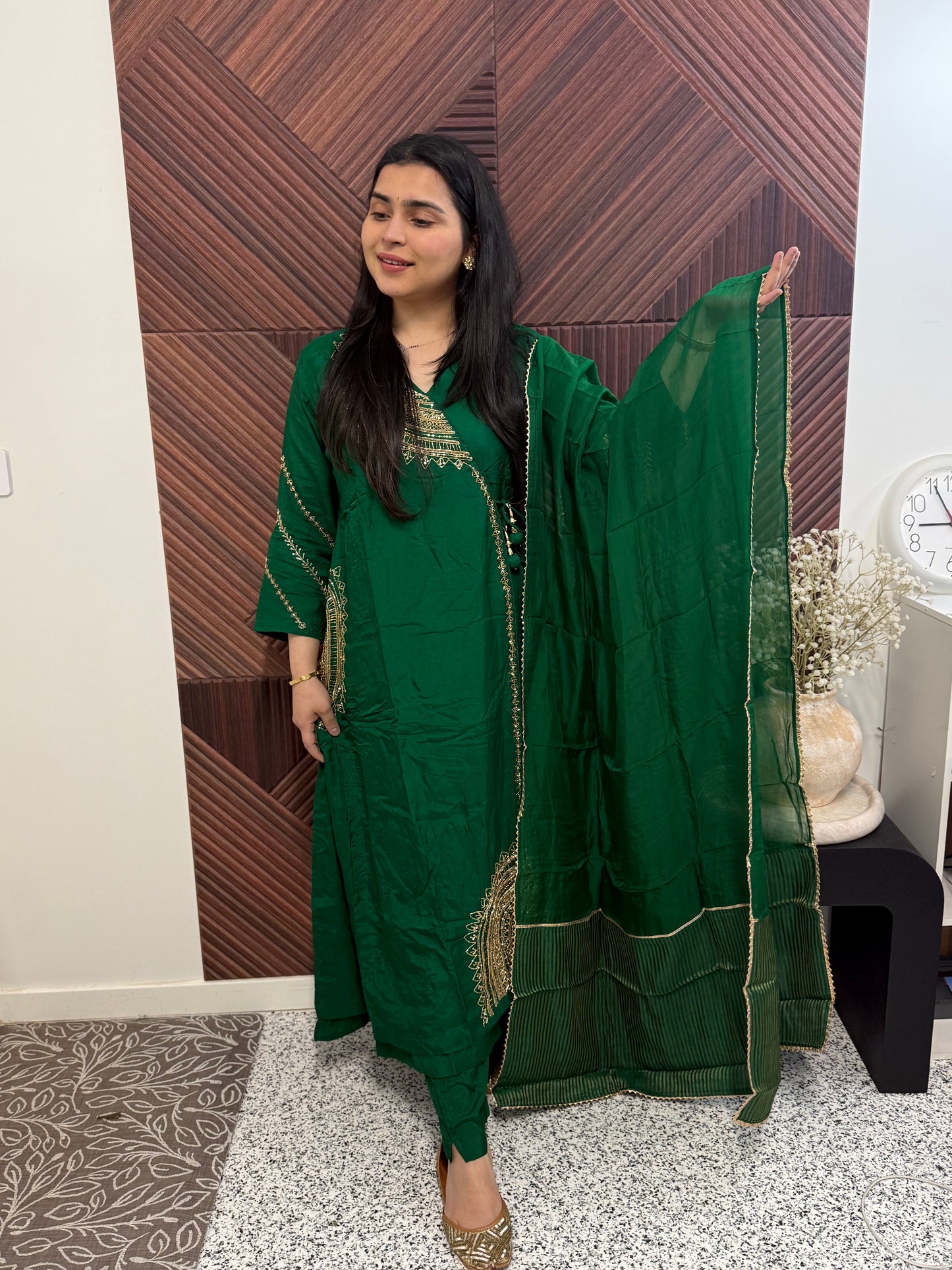 Anvika (Green)