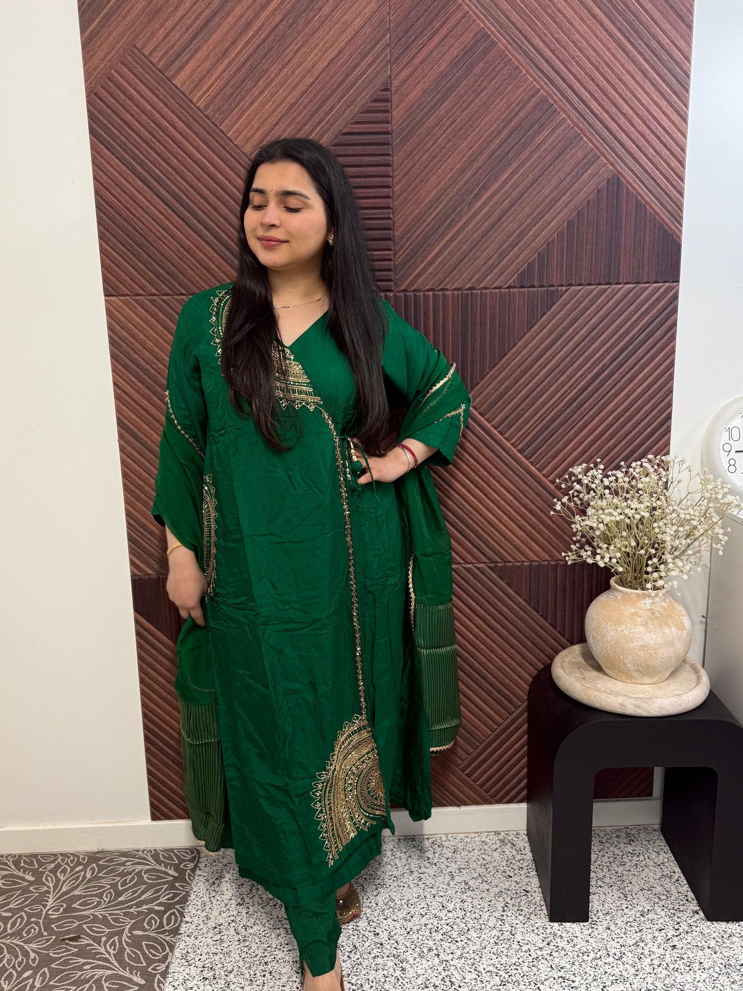 Anvika (Green)