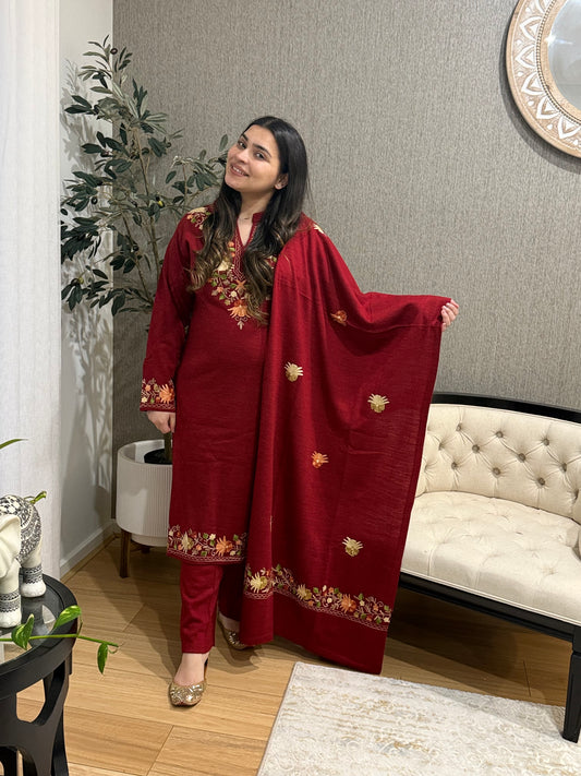 Zia (Maroon)